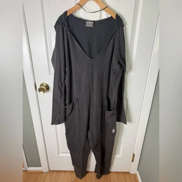 Free People Hot Shot Long Sleeve Onesie L - Picture 2 of 9
